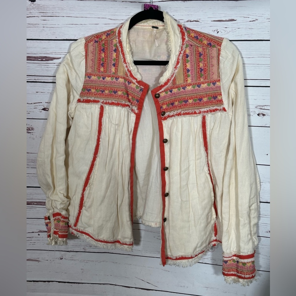 202 - Free People Patchwork Button Up Long Sleeve Frayed Hem White And Red Top S